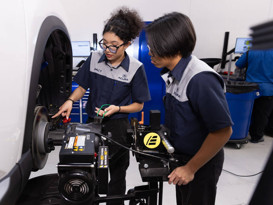 HondaPACT students working brake system